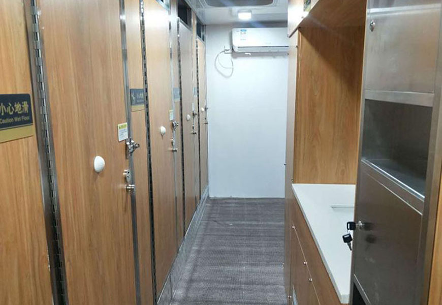 东风天锦厕所车